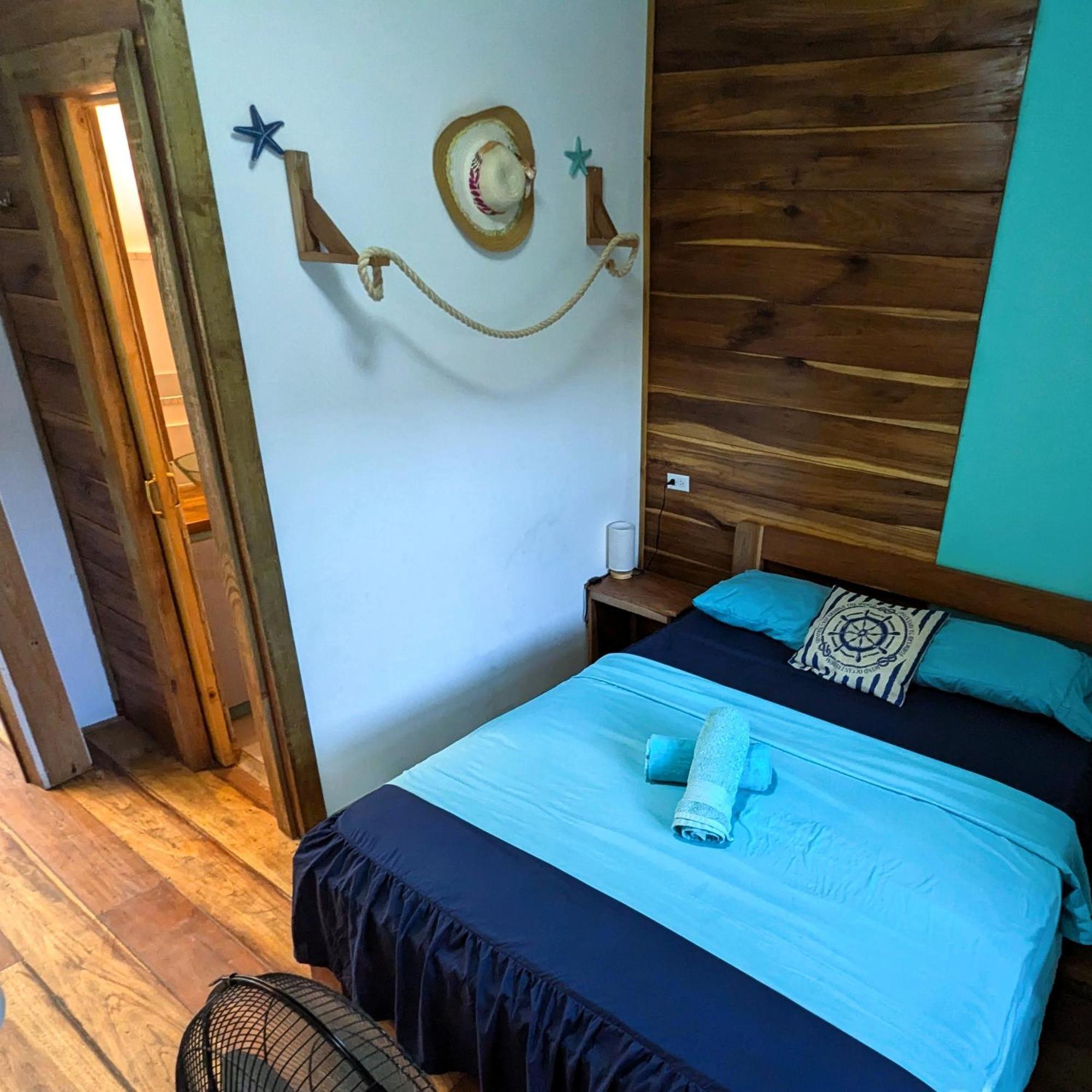 Casa Pelicano Bocas del Toro Extérieur photo