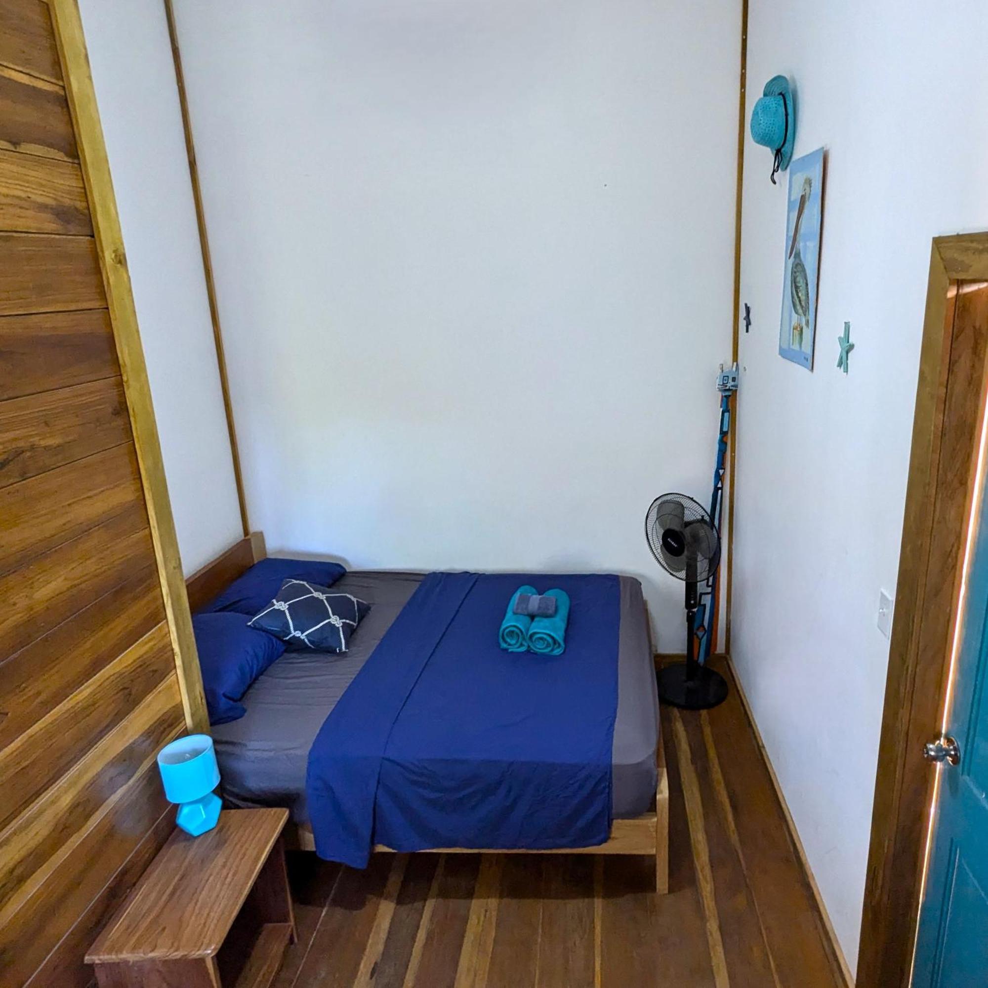 Casa Pelicano Bocas del Toro Extérieur photo